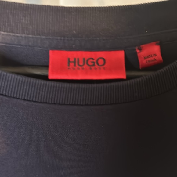 Hugo Navy revrse Crewneck Size L - Picture 3 of 4